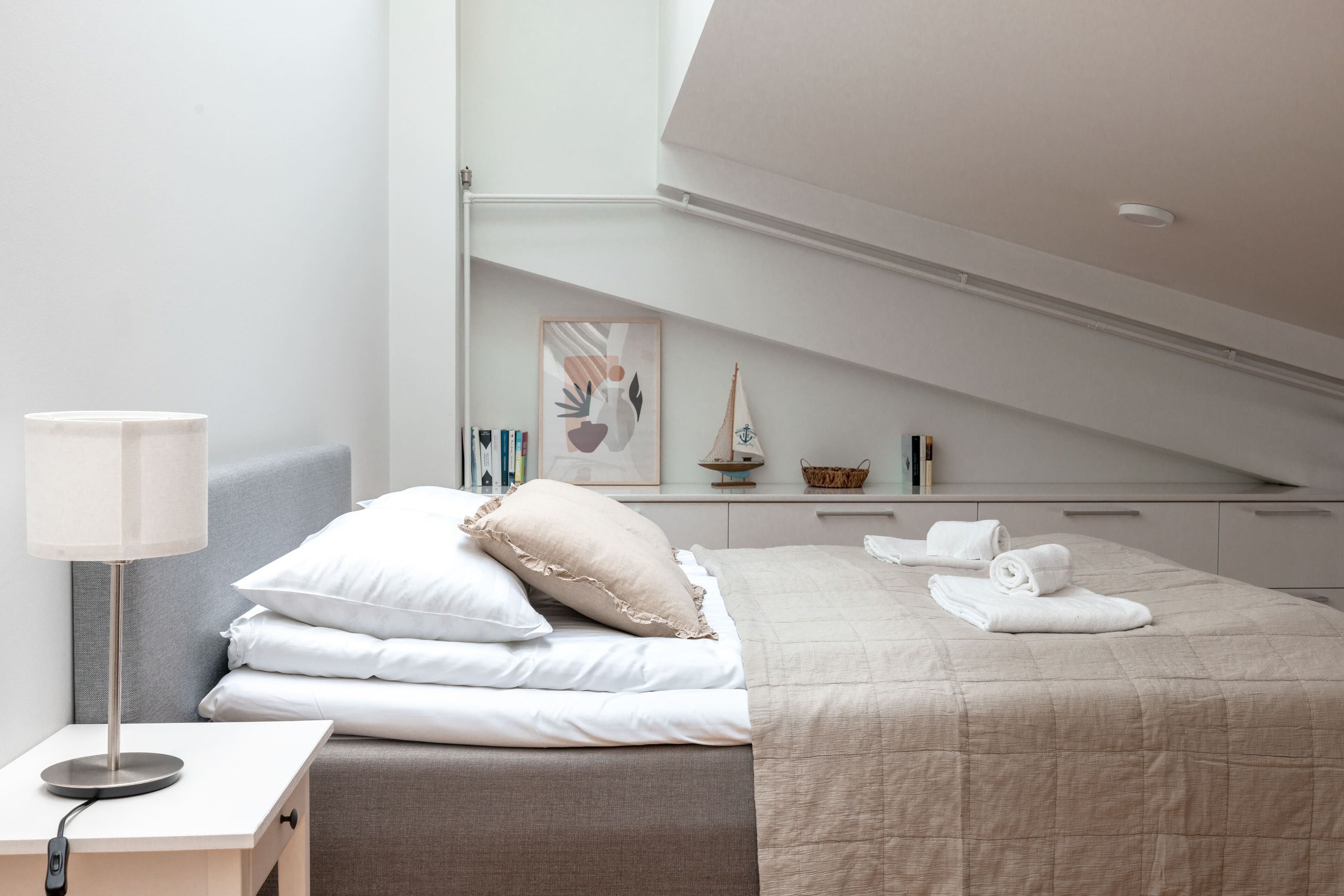 Premium Duplex | 3 bedrooms, iron/ironing board, cots/infant beds, free WiFi