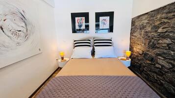 1 chambre, Wi-Fi gratuit, draps fournis