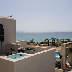 Suite Studio Deluxe, 1 chambre, bain à remous, vue mer | Vue sur la plage/l’océan