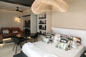 Blackout drapes, iron/ironing board, free WiFi, bed sheets - Eden Beachfront Residences & Suites (Naxos)
