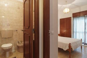 Bidet