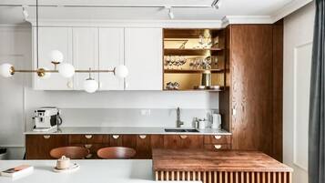 Design Apartment | Private kitchen | Full-size fridge, microwave, stovetop, dishwasher