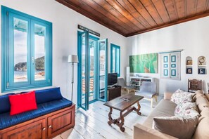 Living area - Delphine's House (Skopelos)
