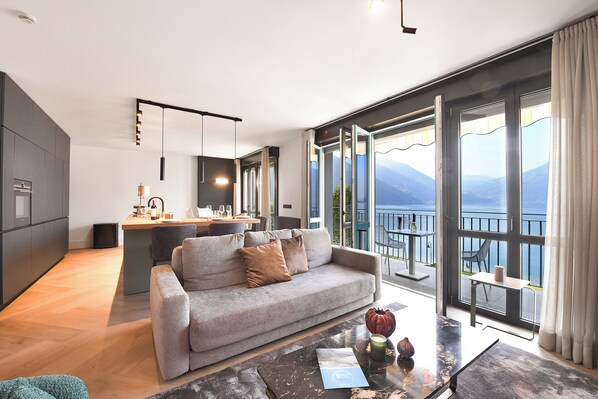 Appartement Standard, plusieurs chambres, 2 salles de bains, en bord de plage (PL-Palazzo Penthouse) | Coin séjour