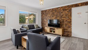 TV - Beach Daze in the heart of Kingscliff (Kingscliff)