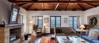 Arachova Wooden Chalet