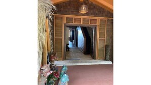 Interior - Private Sanctuary In The Hawaiian Cloud Forest (Kailua-Kona)