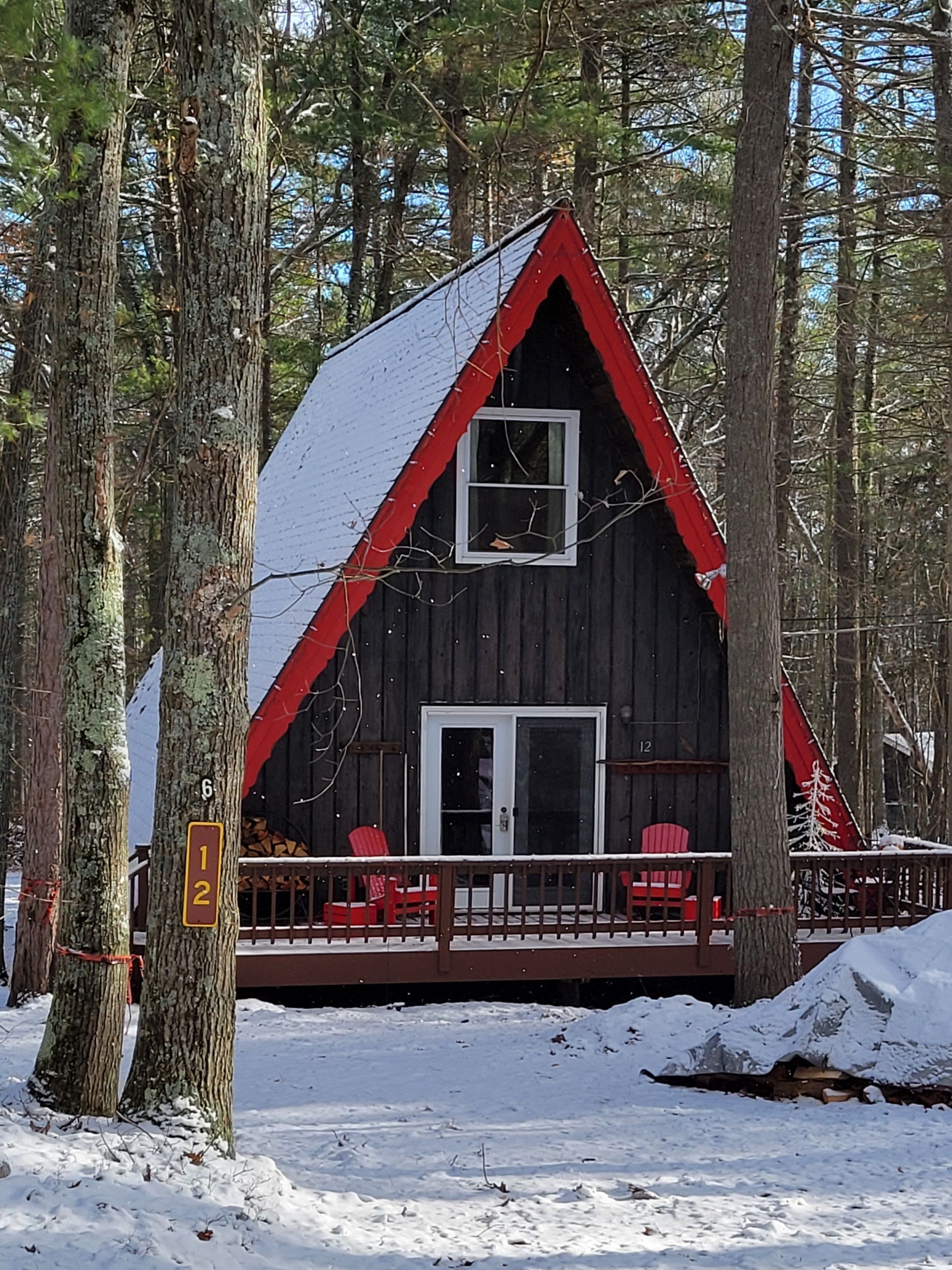 Cozy A-Frame Minutes to Whiteface