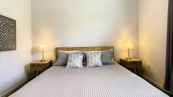 2 quartos, escrivaninha, ferros/tábuas de passar roupa, Wi-Fi