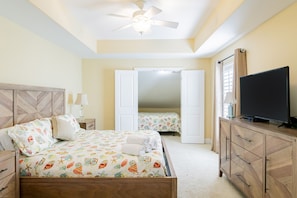 3 bedrooms, iron/ironing board, free WiFi, bed sheets