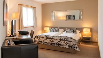 Comfort Room | Free WiFi, bed sheets