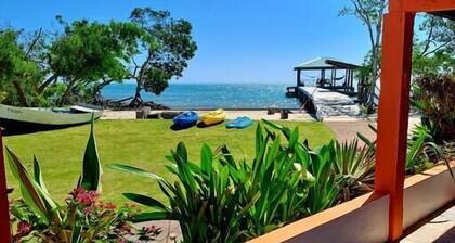 Therapy - Cabin 1 at St. George's Caye