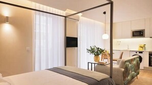 客房内保险箱、WiFi、床单