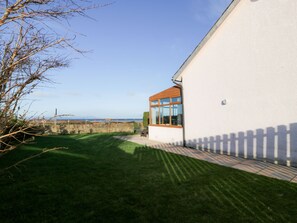 Property grounds - Rothiemay (Girvan)