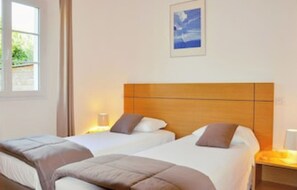 2 Schlafzimmer, Bügeleisen/Bügelbrett, Reisekinderbett, kostenloses WLAN