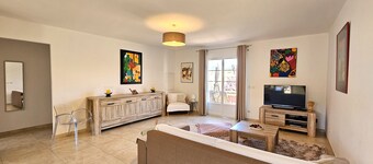 Acqua è Terra 2-6 pers.clim,swimming pool &garden, 5min walk from the center of St-Florent