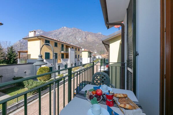 Standard Apartment, Multiple Bedrooms, Beachside (PL-Village 1 bedroom) | Balcony - Village Apartments - Porto Letizia (Porlezza)