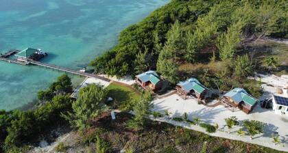 Therapy - Entire Property - AC, Boat Transfer, Starlink