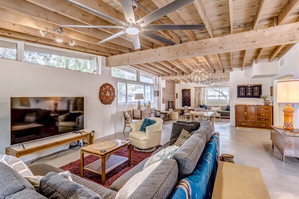 TV, fireplace, printers - Mid-Century meets Southwest in this 4 bedroom Tucson Home (Tucson)