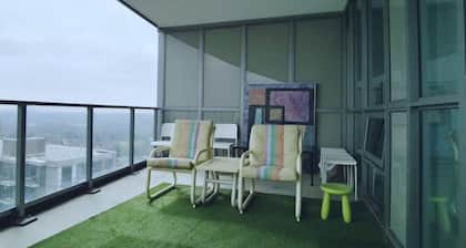 Fairview Mall& Don mills Subway longterm 2+2Condo