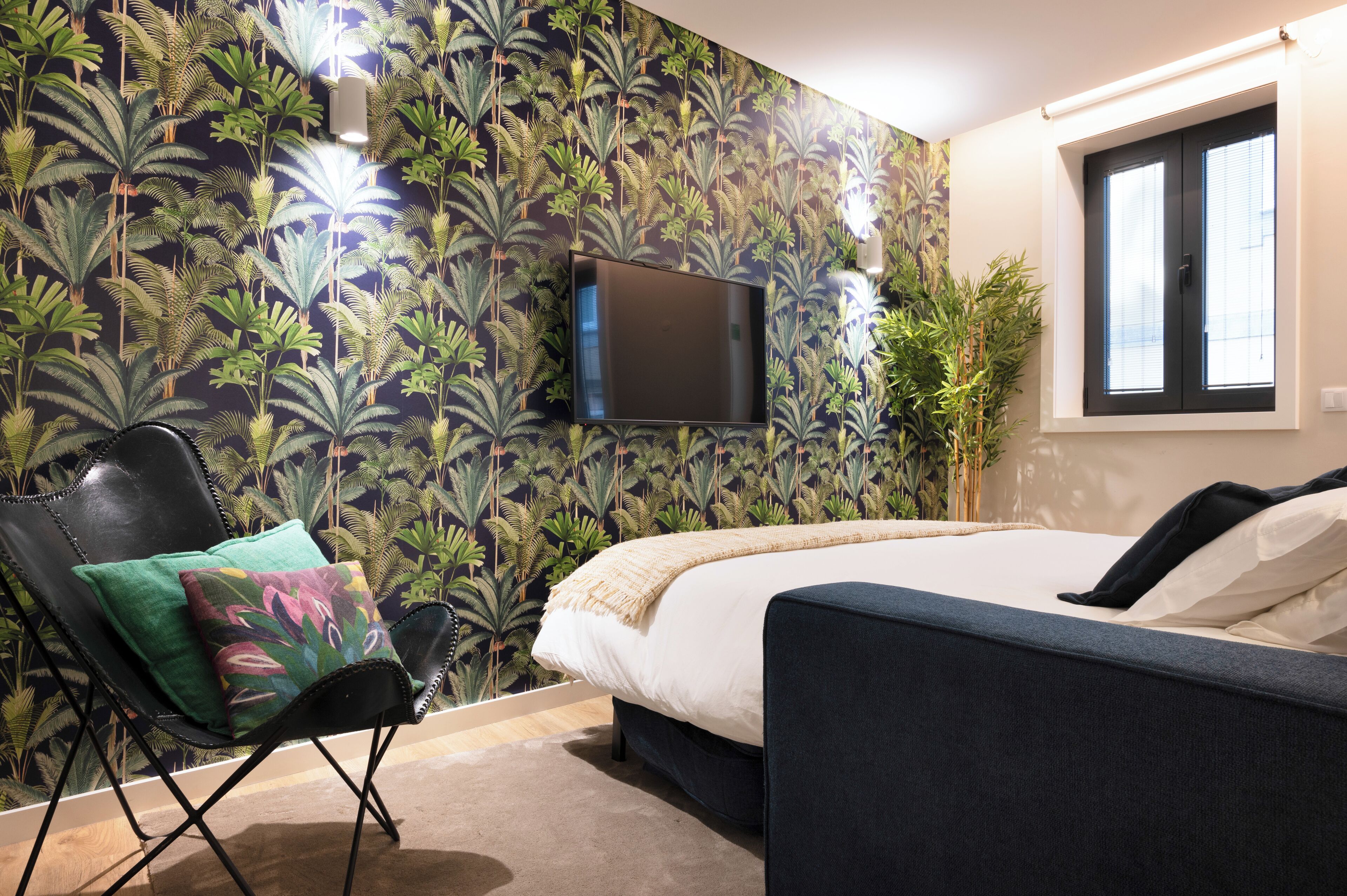 1 bedroom, in-room safe, desk, travel cot