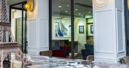 Bachou Gallery Suites