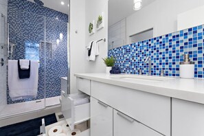Badewanne, Haartrockner
