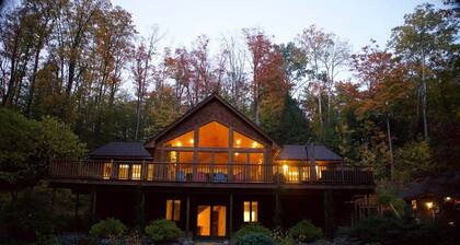 Suttons Bay Therapy-Hot Tub/GameRoom/Fireplace/AC