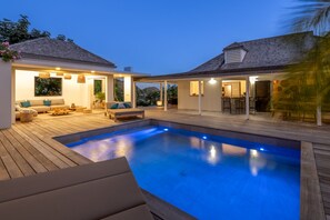 Piscine extérieure