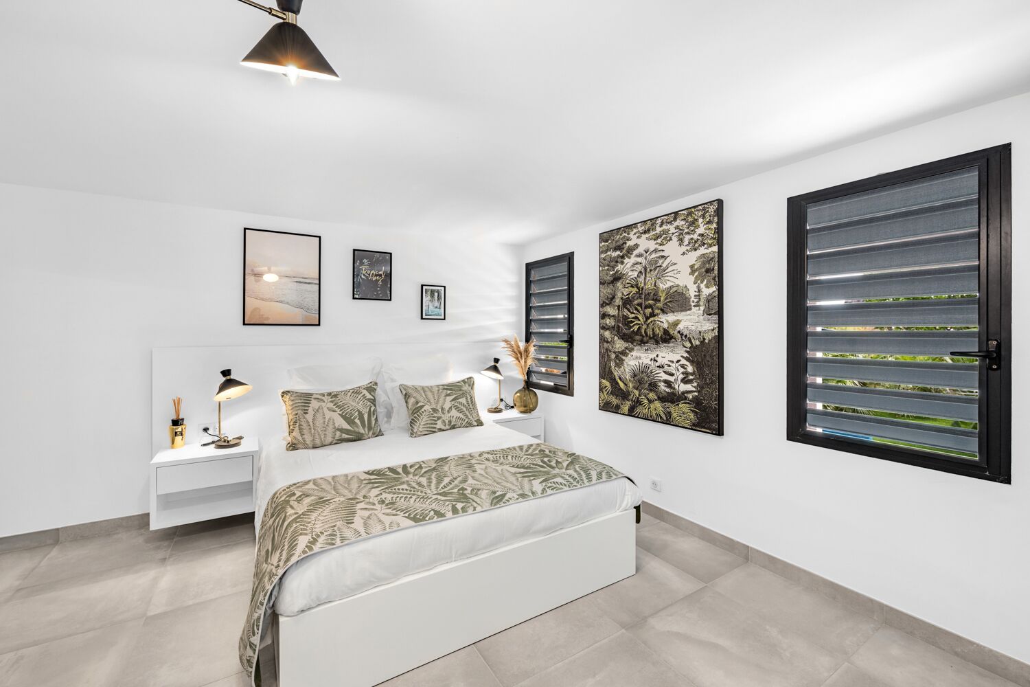 4 Schlafzimmer, Schreibtisch, Bettwäsche, Rollstuhlgeeignet