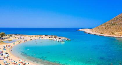 Iris - Vacation house with private pool in Kounoupidiana, Crete