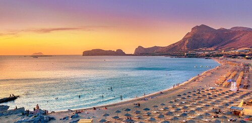 Iris - Vacation house with private pool in Kounoupidiana, Crete