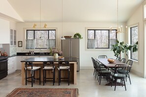 Dining tables, kitchen islands