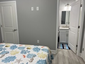 2 chambres, bureau, Wi-Fi gratuit, draps fournis