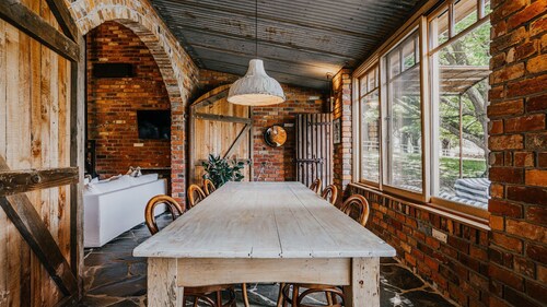 The Barn at Crofters Fold ~ Daylesford Macedon Region ~ Bohemian Barn!