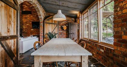 The Barn at Crofters Fold ~ Daylesford Macedon Region ~ Bohemian Barn!