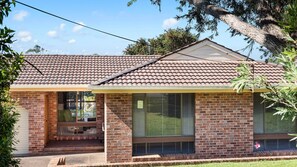 Exterior - Humble Abode in Mollymook (Mollymook)