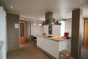 Fridge, microwave, oven, dishwasher - Borumbot 8-4-31 Atico ,Vista Mar (Calpe)