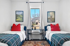 4 bedrooms, Internet, bed sheets