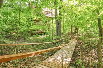 Brown County Country Cabin Treehouse Campfire Getaway
