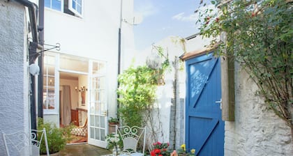 3 bedroom accommodation in Colyton, near Lyme Regis