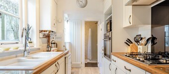 3 bedroom accommodation in Colyton, near Lyme Regis