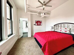 2 bedrooms, iron/ironing board, travel cot, free WiFi
