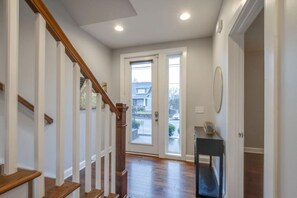 Interior - Modern Eastside Escape (Nashville)