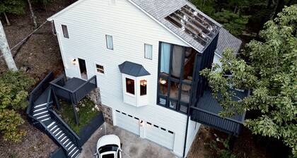 Lake Arrowhead GA Modern Rustic Private Mountain Cabin Chalet Home