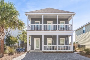 Exterior - NEW LISTING! Salty Beach 30A! Heated Pool! Bikes! Patios! Dining! Walk to beach! (Rosemary Beach)