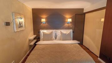 1 camera, ferro/asse da stiro, Wi-Fi, lenzuola