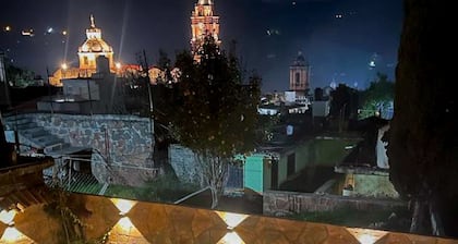 Suite Madre Tierra | Tina + terraza | Zona centro
