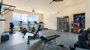 Fitness facility - 6 BR Villa On Crocus Bay with Pool & Concierge (Crocus Bay)
