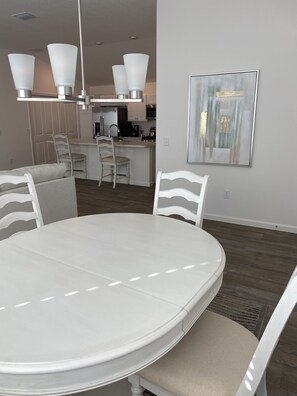 Dining - 2BR/2BA Patio Villa in the Village of DeLuna (The Villages)